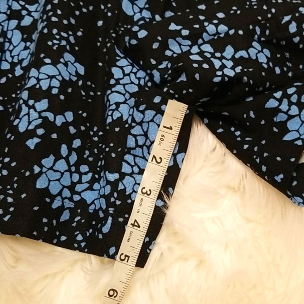 📌FINAL SALE  |WWW | Floral Print High Rise Shorts - Picture 6 of 8